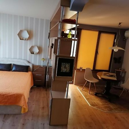 Lazur- Neben Meeresgarten Burgas Stad Buitenkant foto